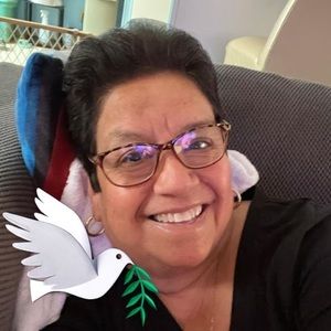 Meet your Posher, Raquel